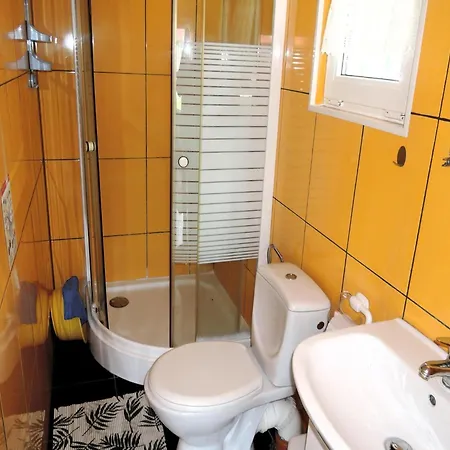 Bungalow Near Baltic Sea Beach * Wrzosowo (Kamien)