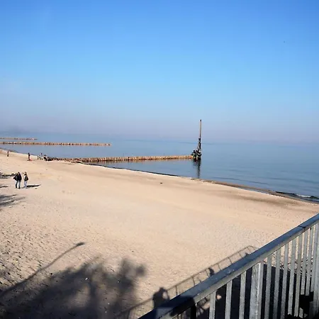 Bungalow Near Baltic Sea Beach *