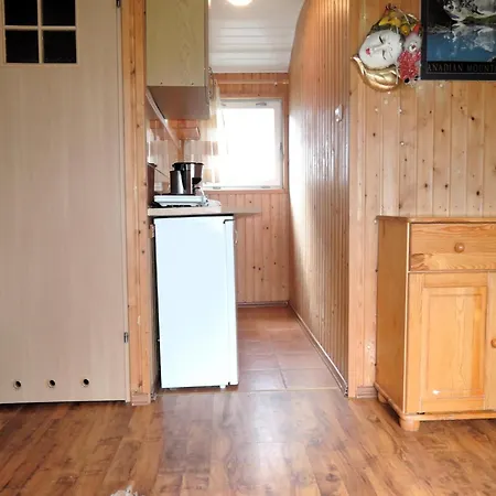 Bungalow Near Baltic Sea Beach * Wrzosowo (Kamien)
