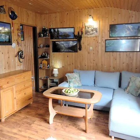 Bungalow Near Baltic Sea Beach Vakantiehuis *
