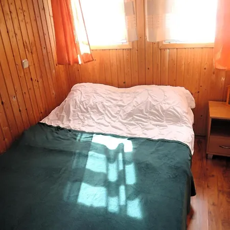 Bungalow Near Baltic Sea Beach Vakantiehuis