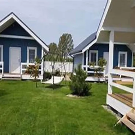Bungalow Near Baltic Sea Beach Wrzosowo (Kamien)